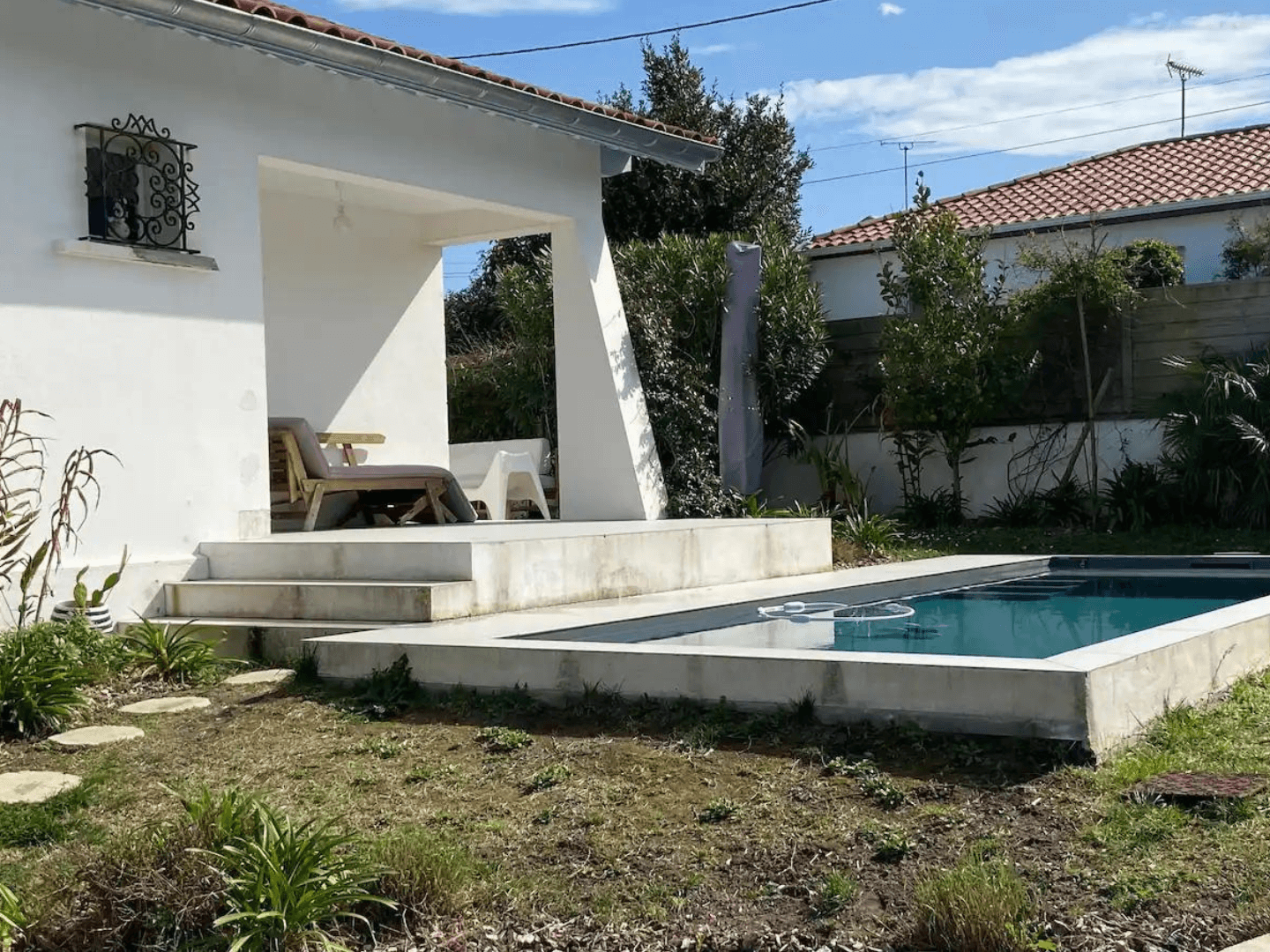 hebergement surf anglet piscine